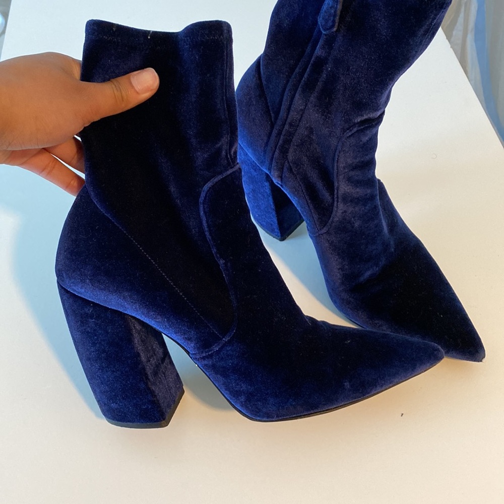 Prada velvet bootie - Picture 4 of 4